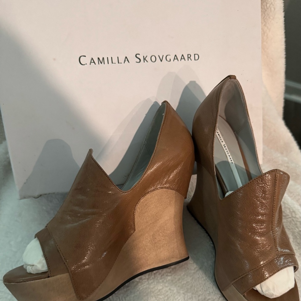 Tan Wedge Sandals